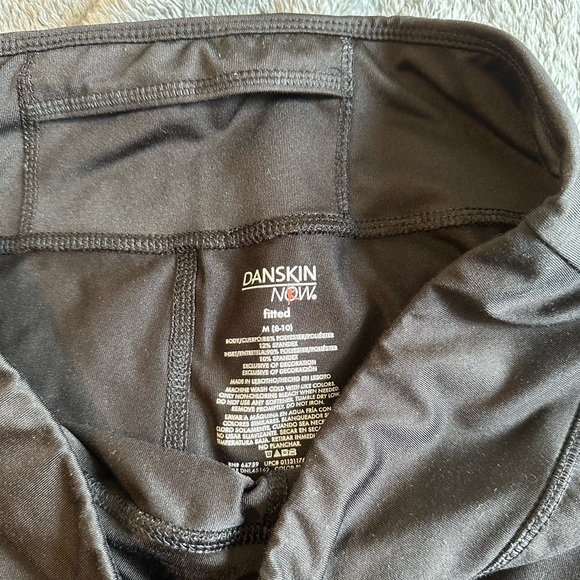 Danskin Leggings - Picture 2 of 2